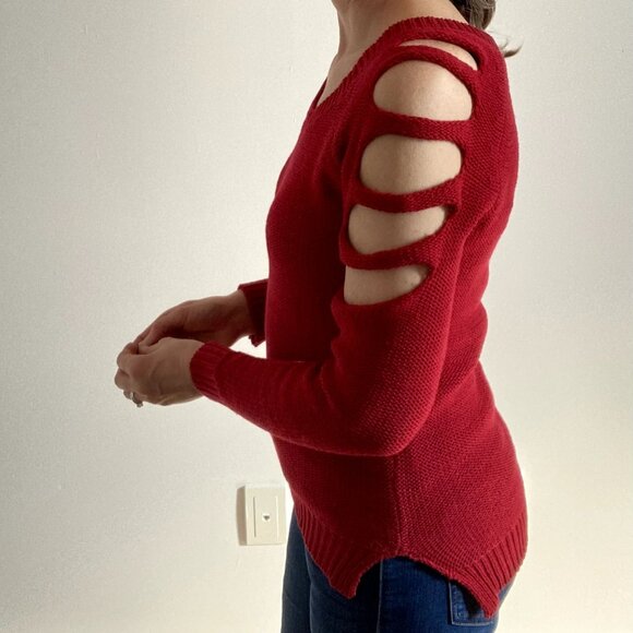Women's Peephole Sweater - Picture 4 of 7
